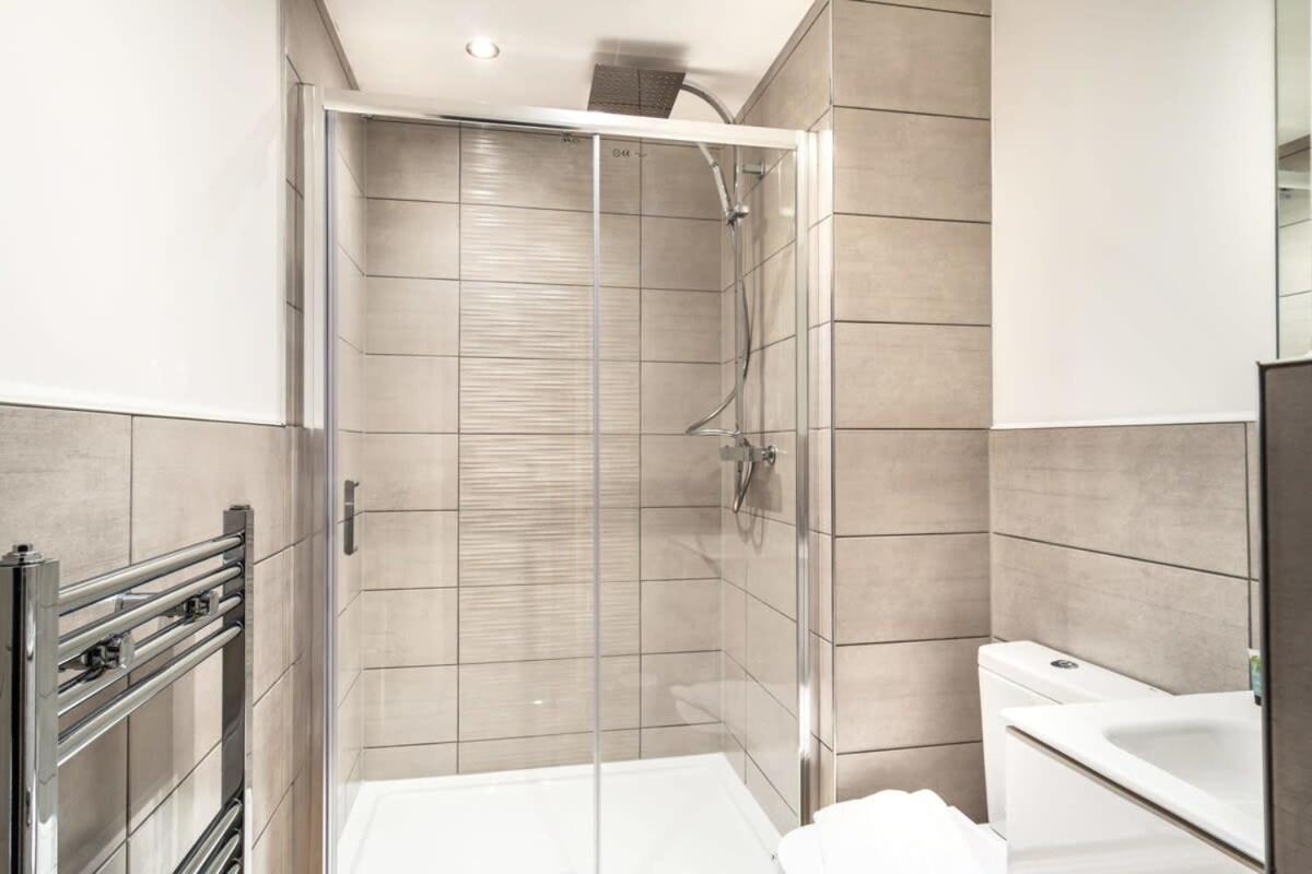 Stayzeni, Alexandra Rise Manchester 2 Bed Flat Dış mekan fotoğraf